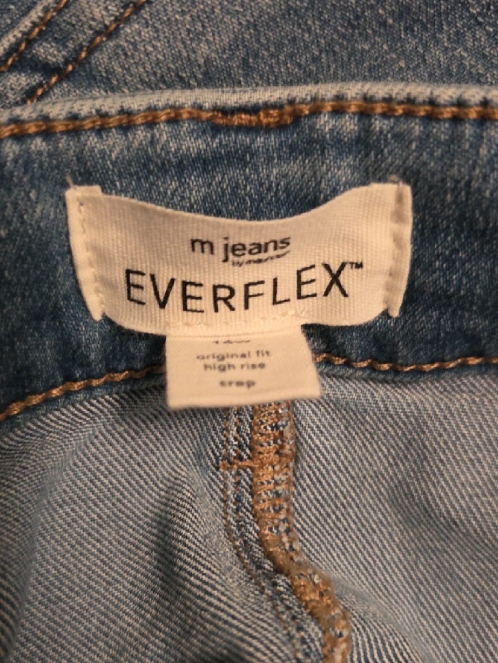 Everflex High Rise Plus Crop Jeans - Picture 3 of 9